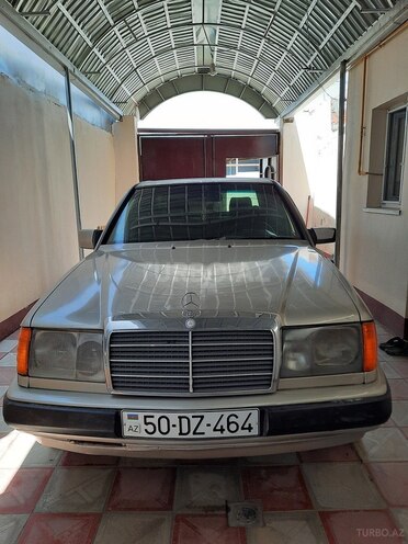 Mercedes E 230 1986, 375,899 km - 2.3 l - Sumqayıt