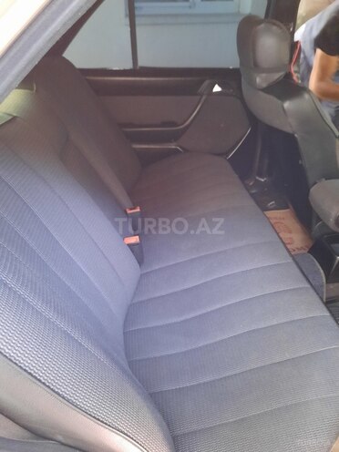 Mercedes E 230 1986, 375,899 km - 2.3 l - Sumqayıt