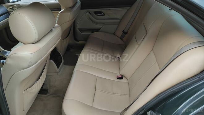 BMW 525 1998, 400,000 km - 2.5 l - Şamaxı