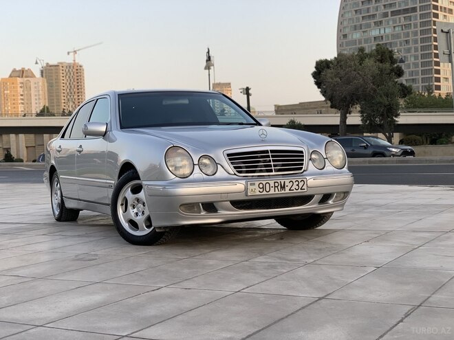 Mercedes E 240 2000, 233,000 km - 2.4 l - Bakı