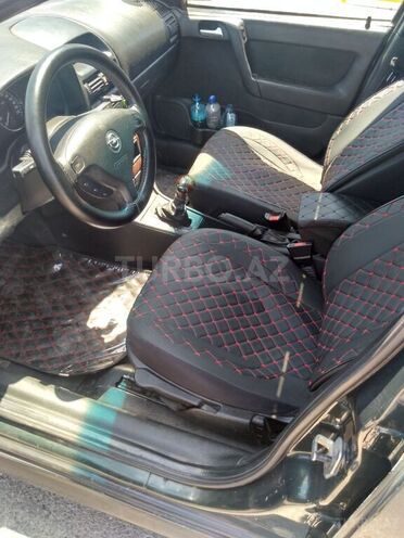 Opel Astra 2003, 290,000 km - 1.4 l - Bakı