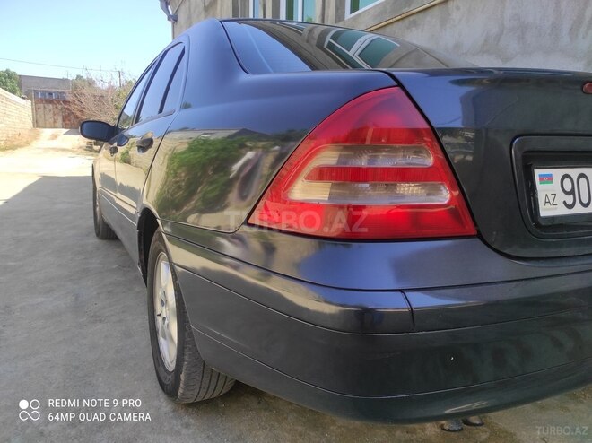 Mercedes C 200 2000, 353,000 km - 2.0 л - Bakı