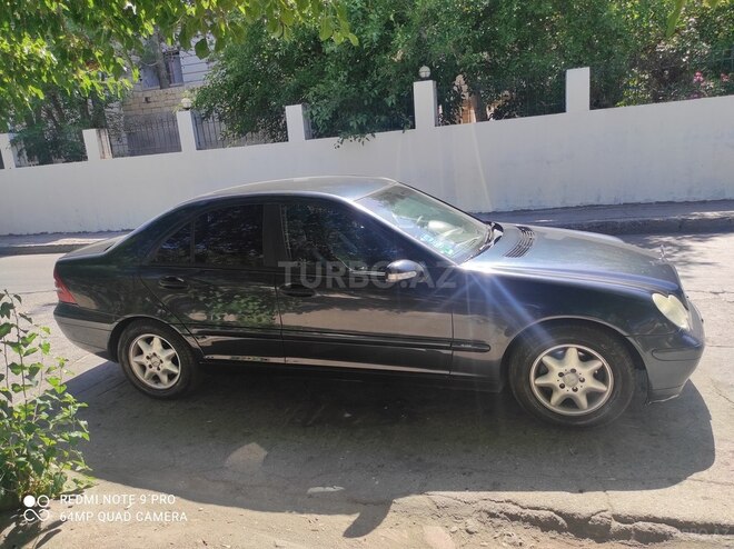 Mercedes C 200 2000, 353,000 km - 2.0 л - Bakı