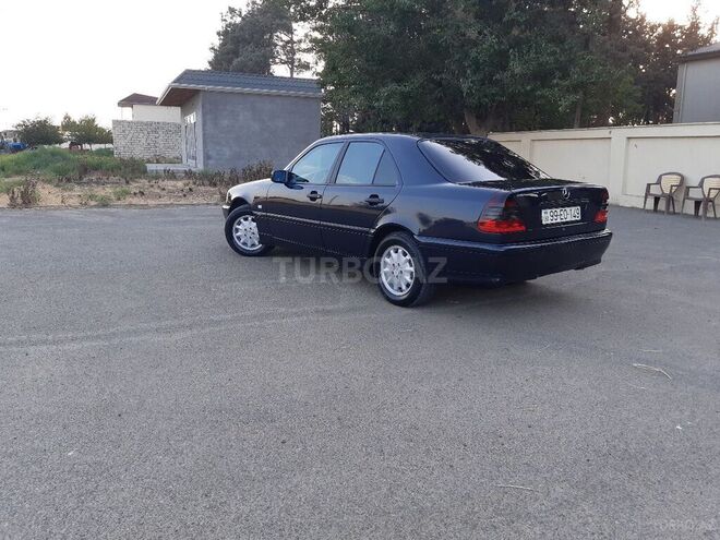 Mercedes C 240 1998, 325,214 km - 2.4 l - Biləsuvar