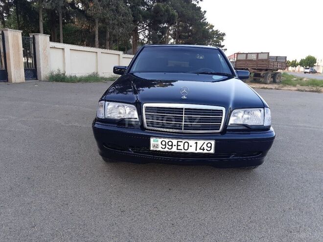 Mercedes C 240 1998, 325,214 km - 2.4 l - Biləsuvar