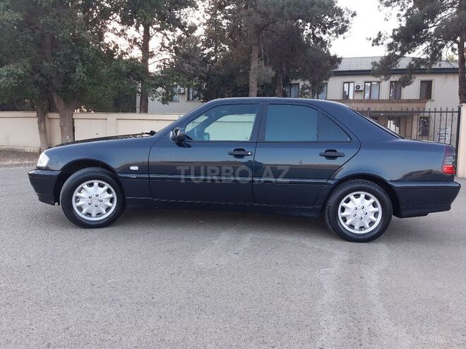 Mercedes C 240 1998, 325,214 km - 2.4 l - Biləsuvar