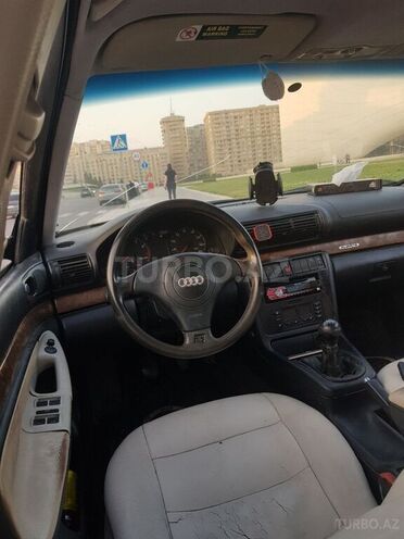 Audi A4 1998, 100,000 km - 2.8 l - Bakı