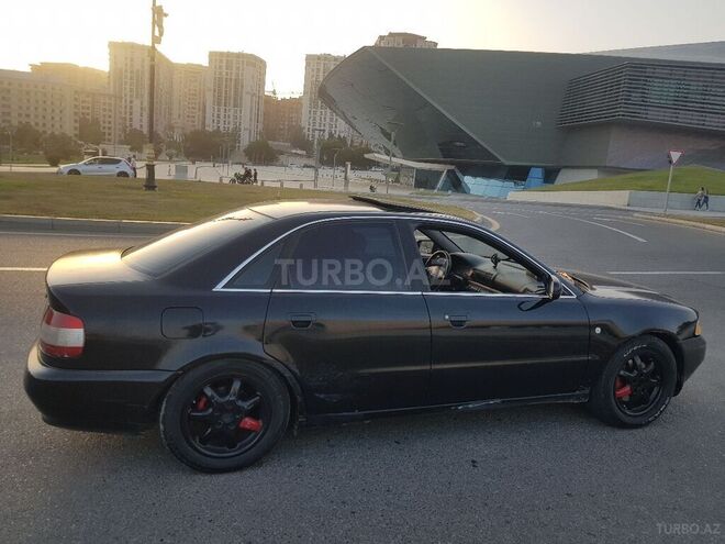 Audi A4 1998, 100,000 km - 2.8 l - Bakı