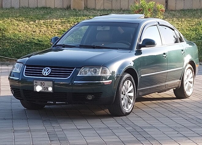 Volkswagen Passat 2004, 277,000 km - 1.8 л - Bakı