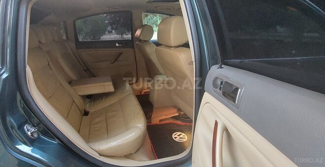 Volkswagen Passat 2004, 277,000 km - 1.8 л - Bakı