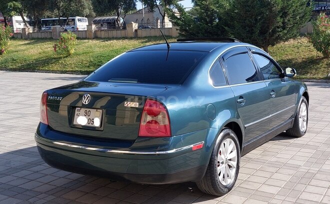 Volkswagen Passat 2004, 277,000 km - 1.8 л - Bakı