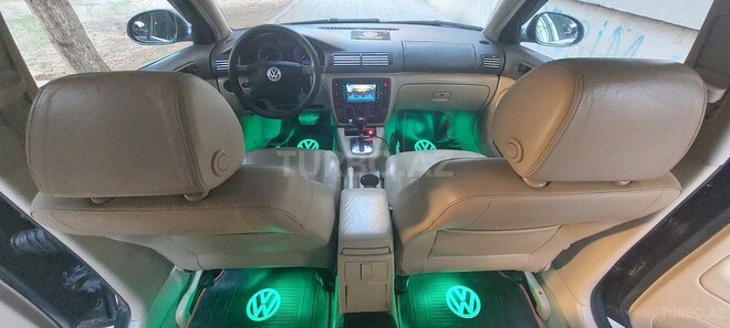 Volkswagen Passat 2004, 277,000 km - 1.8 л - Bakı