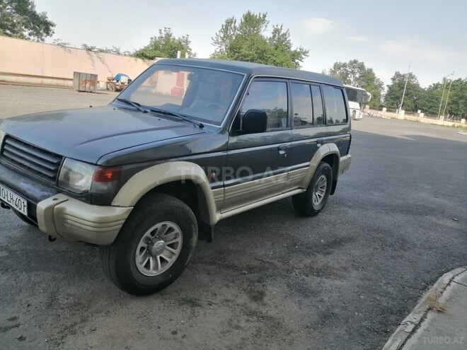 Mitsubishi Pajero 1992, 283,936 km - 2.5 л - Bakı