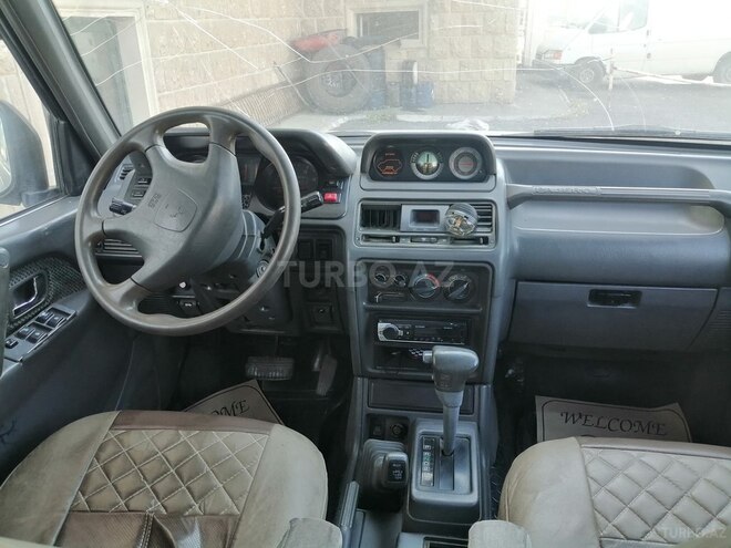Mitsubishi Pajero 1992, 283,936 km - 2.5 л - Bakı