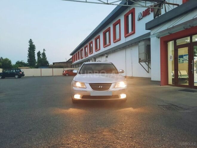 Hyundai Sonata 2009, 145,000 km - 2.0 л - Bakı