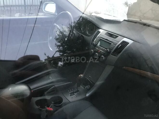 Hyundai Sonata 2009, 145,000 km - 2.0 л - Bakı