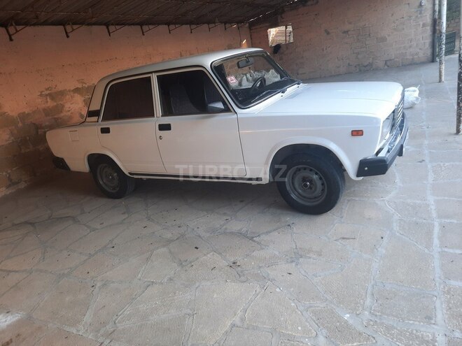 LADA (VAZ) 2107 2009, 330,000 km - 1.6 л - Şamaxı