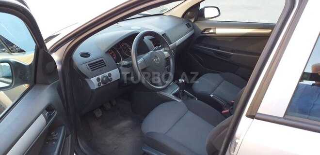Opel Astra 2006, 125,200 km - 1.4 l - Bakı