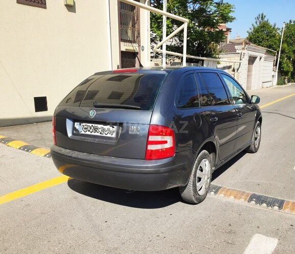 Skoda Fabia 2006, 190,000 km - 1.4 l - Bakı