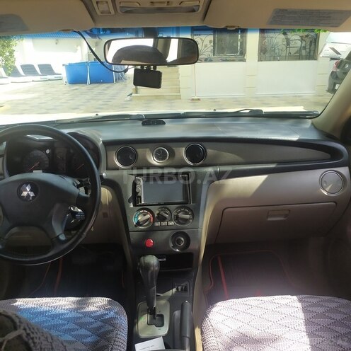 Mitsubishi Outlander 2003, 330,000 km - 2.4 l - Bakı
