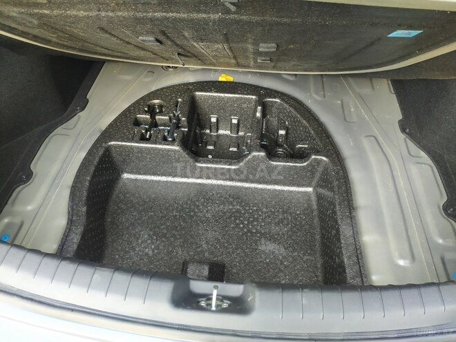 Hyundai Elantra 2017, 68,800 km - 1.6 l - Bakı