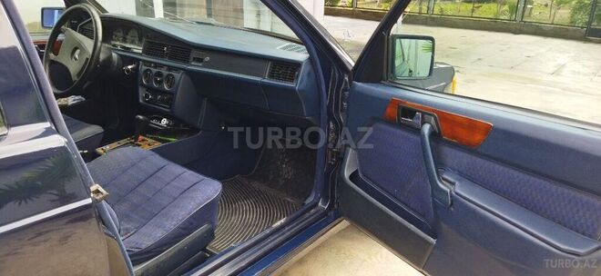 Mercedes 190 1990, 389,000 km - 2.0 l - Ağcabədi
