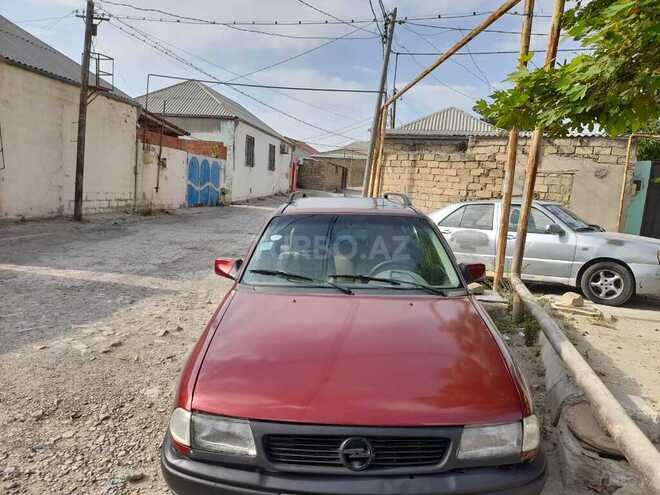 Opel Astra 1993, 400,000 km - 1.8 л - Sumqayıt
