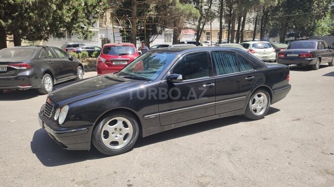 Mercedes E 240 2000, 341,027 km - 2.4 l - Bakı