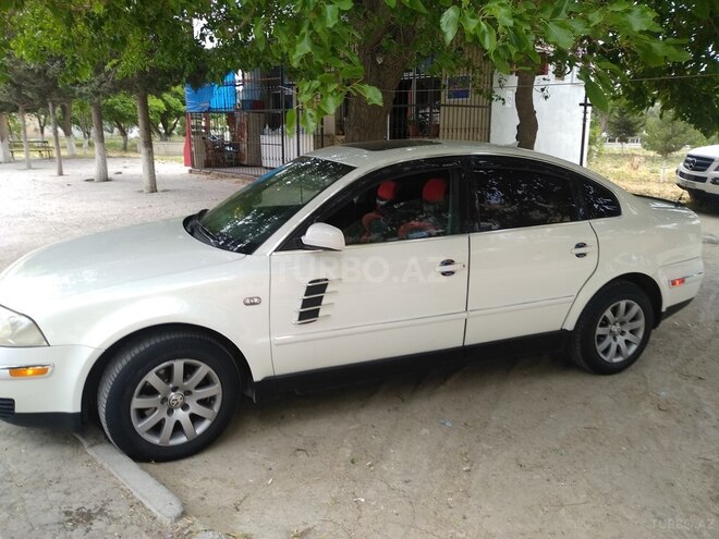 Volkswagen Passat 2003, 222,000 km - 1.8 l - Sumqayıt