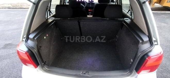Volkswagen Golf 2001, 232,300 km - 1.6 l - Bakı