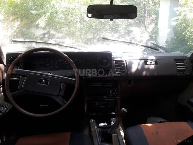 Toyota  1981, 74,000 km - 2.4 l - Qusar