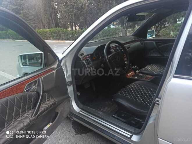 Mercedes E 220 1998, 346,700 km - 2.2 l - Sumqayıt