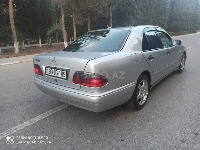 Mercedes E 220 1998, 346,700 km - 2.2 l - Sumqayıt