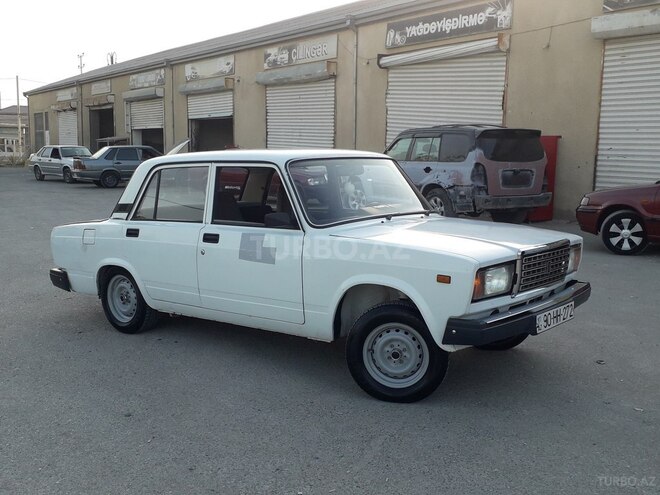 LADA (VAZ) 2107 2010, 147,000 km - 1.6 l - Bakı