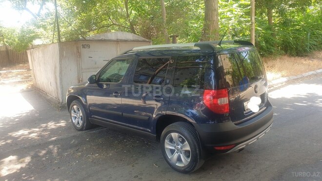Skoda Yeti 2011, 131,000 km - 1.2 l - Bakı