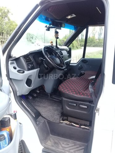 Ford Transit 2011, 537,000 km - 2.5 l - Qax