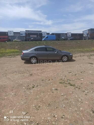 Volkswagen Passat 2005, 203,000 km - 2.0 l - Şəmkir