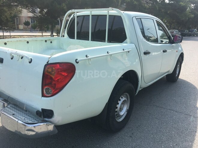 Mitsubishi L200 2007, 241,041 km - 2.5 l - Sumqayıt