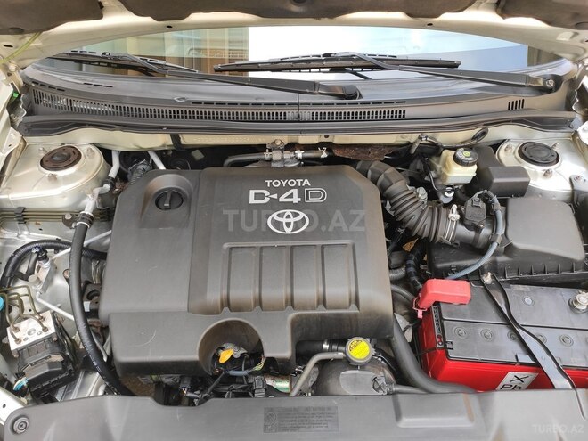 Toyota Corolla 2004, 199,878 km - 1.4 l - Bakı