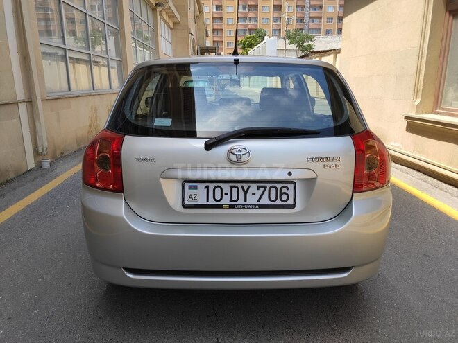 Toyota Corolla 2004, 199,878 km - 1.4 l - Bakı