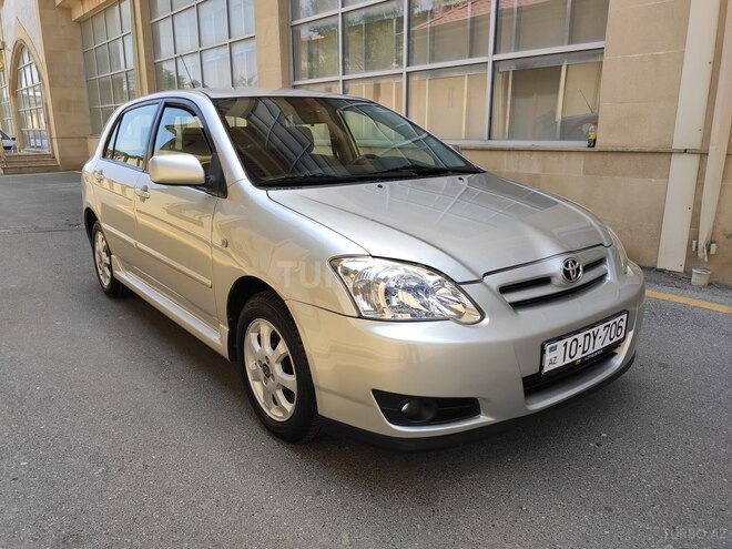 Toyota Corolla 2004, 199,878 km - 1.4 l - Bakı