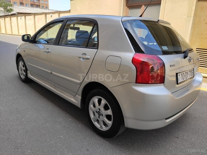 Toyota Corolla 2004, 199,878 km - 1.4 l - Bakı