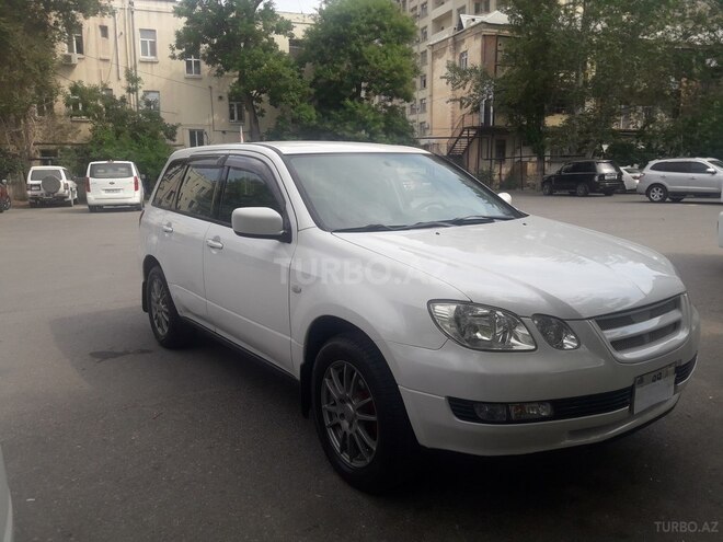 Mitsubishi Airtrek 2002, 200,565 km - 2.0 l - Bakı