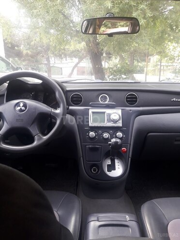 Mitsubishi Airtrek 2002, 200,565 km - 2.0 l - Bakı