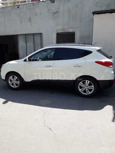 Hyundai ix35 2010, 175,000 km - 2.0 l - Bakı