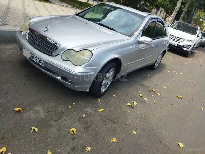 Mercedes C 240 2003, 270,000 km - 2.4 l - Gəncə
