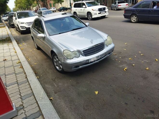 Mercedes C 240 2003, 270,000 km - 2.4 l - Gəncə