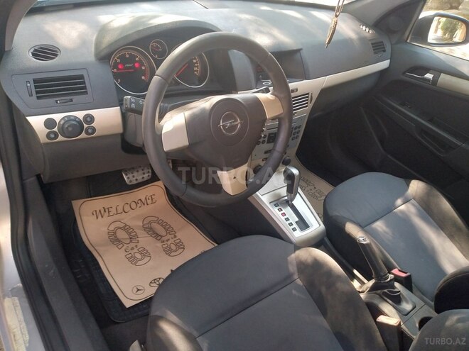 Opel Astra 2008, 245,000 km - 1.9 л - Bakı