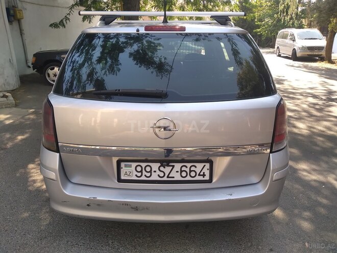 Opel Astra 2008, 245,000 km - 1.9 л - Bakı