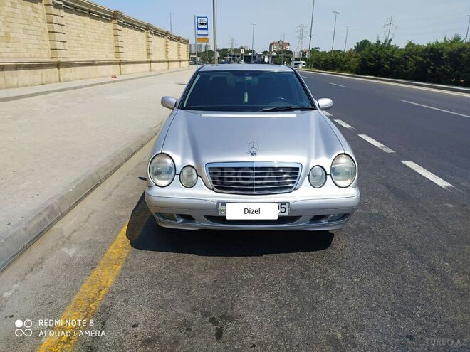 Mercedes E 240 2001, 500,000 km - 2.4 л - Bakı